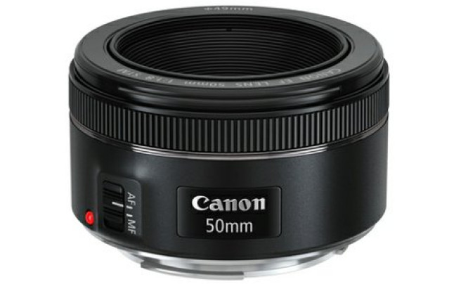 Canon EF 50 mm f/1,8 STM - ulepszona pięćdziesiątka