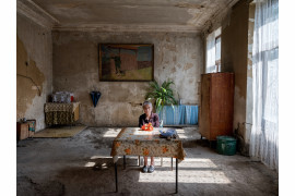fot. Hossein Fardinfard, z cyklu "Blackout", People Photographer Of the Year (sekcja amatorska) / IPA 2020