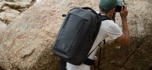 Dwa miesiące w podróży z Gomatic Peter McKinnon Camera Pack Travel 35L – test plecaka dla współczesnego twórcy 