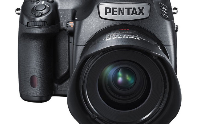 Pentax 645Z - 50-megapikselowy CMOS w dobrej cenie