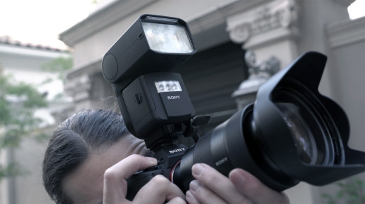 Sony HVL-F60RM - nowa flagowa lampa błyskowa łączy dużą wydajność z zaawansowanymi funkcjami