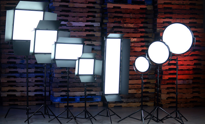 Fotodiox Pro FACTOR to nowa kolekcja paneli LED dla fotografów i filmowców