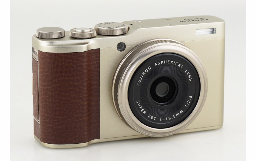 Fujifilm XF10