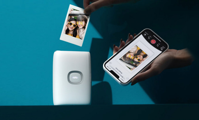 Instax Mini Link 2 - drukarka do smartfona jeszcze bardziej kreatywna