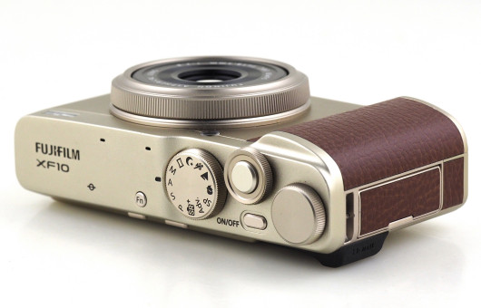 Fujifilm XF10