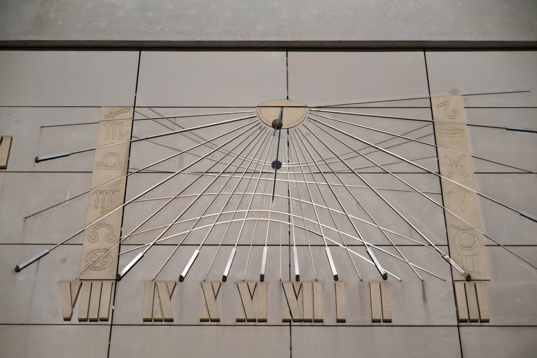 1/6400 s, f/2.8, ISO 100, 60.0 mm