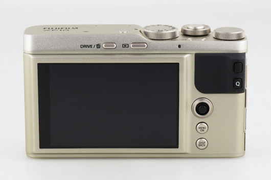 Fujifilm XF10
