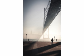 fot. Jacek Patora, "The Game of Shadows", 1. Miejsce w kat. Architecture / Bridges / IPA 2020