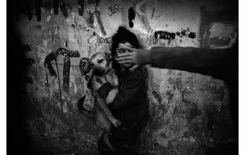 fot. Damian Lemański, z cyklu Kids of Lunik IX / Urban Photo Awards 2022