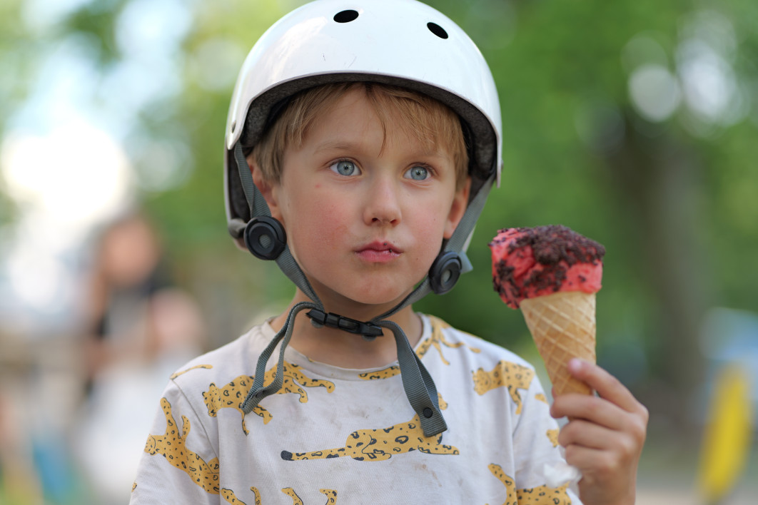 1/250 s, f/2.2, ISO 100, 85.0 mm