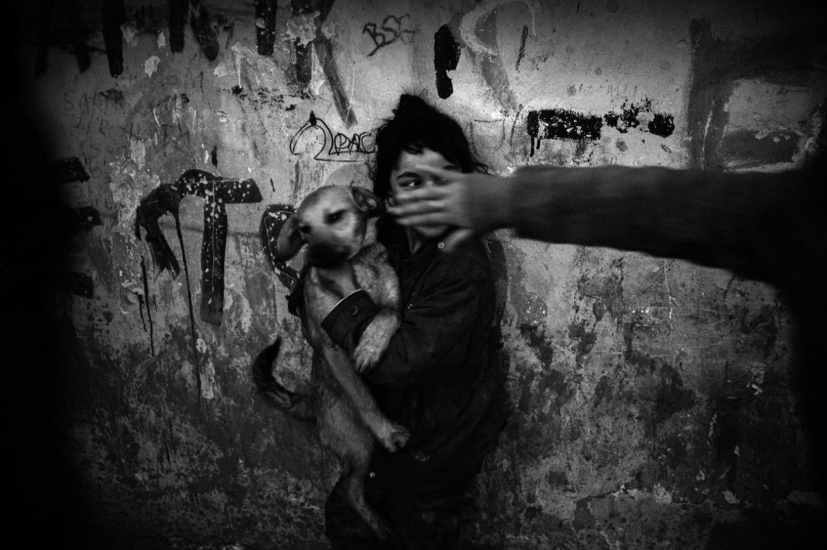 fot. Damian Lemański, z cyklu "Kids of Lunik IX" / Urban Photo Awards 2022