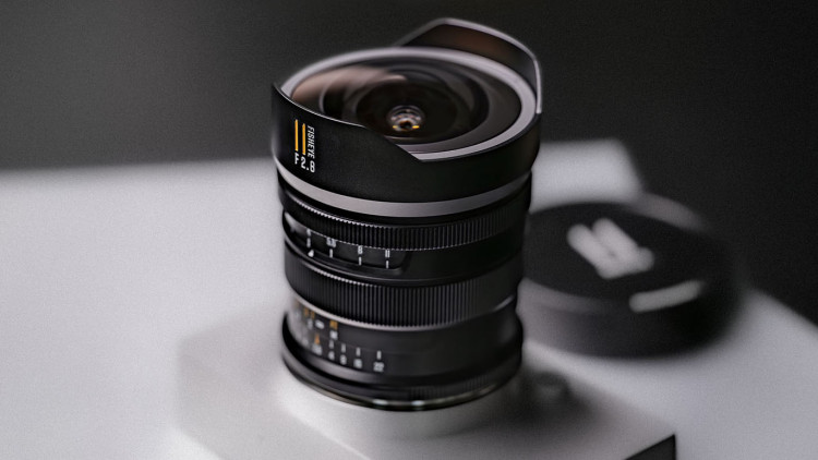 Brightin Star 11 mm f/2.8 II Fisheye - tani, ultraszeroki kąt po liftingu