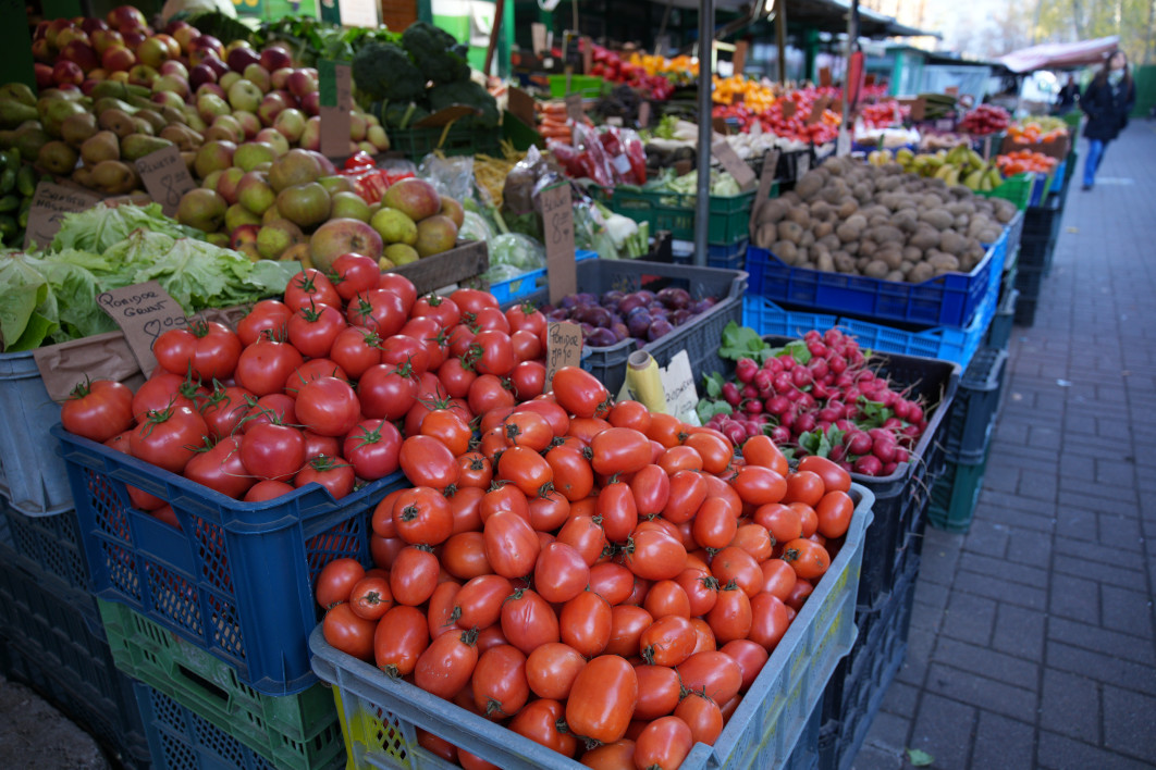 1/100 s, f/4, ISO 400, 24.0 mm