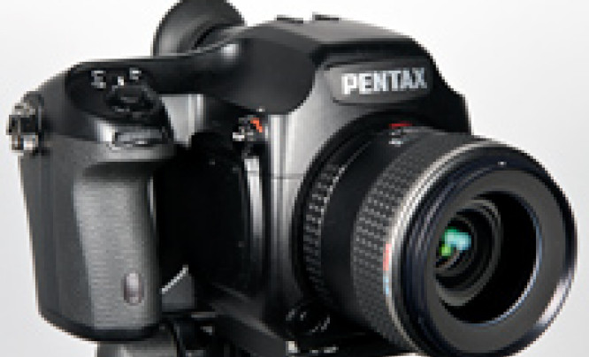 Pentax 645D - fotografowanie i ergonomia