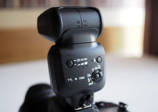 Speedlight SB-500