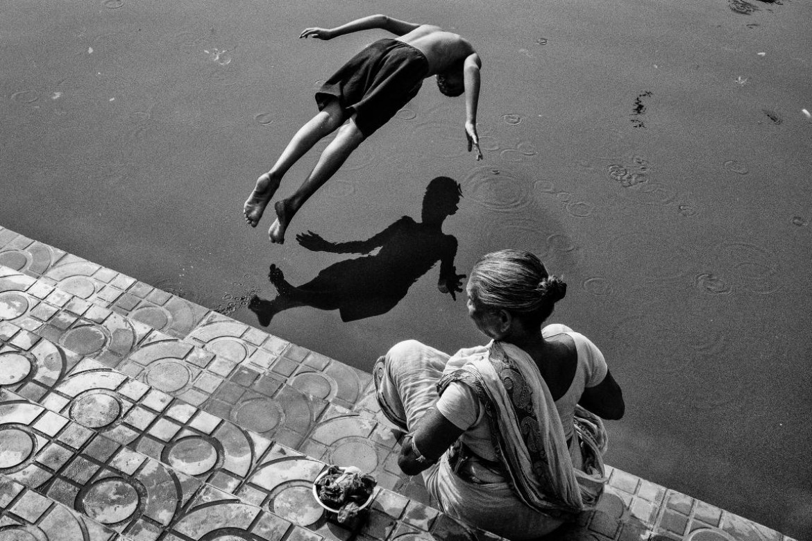 fot. Subhran Karmakar, "Leap of Faith" / Urban Photo Awards 2022