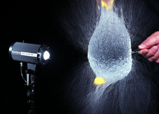 Fotodiox Pro LED-100WB - mocne stałe światło do studia i w plener