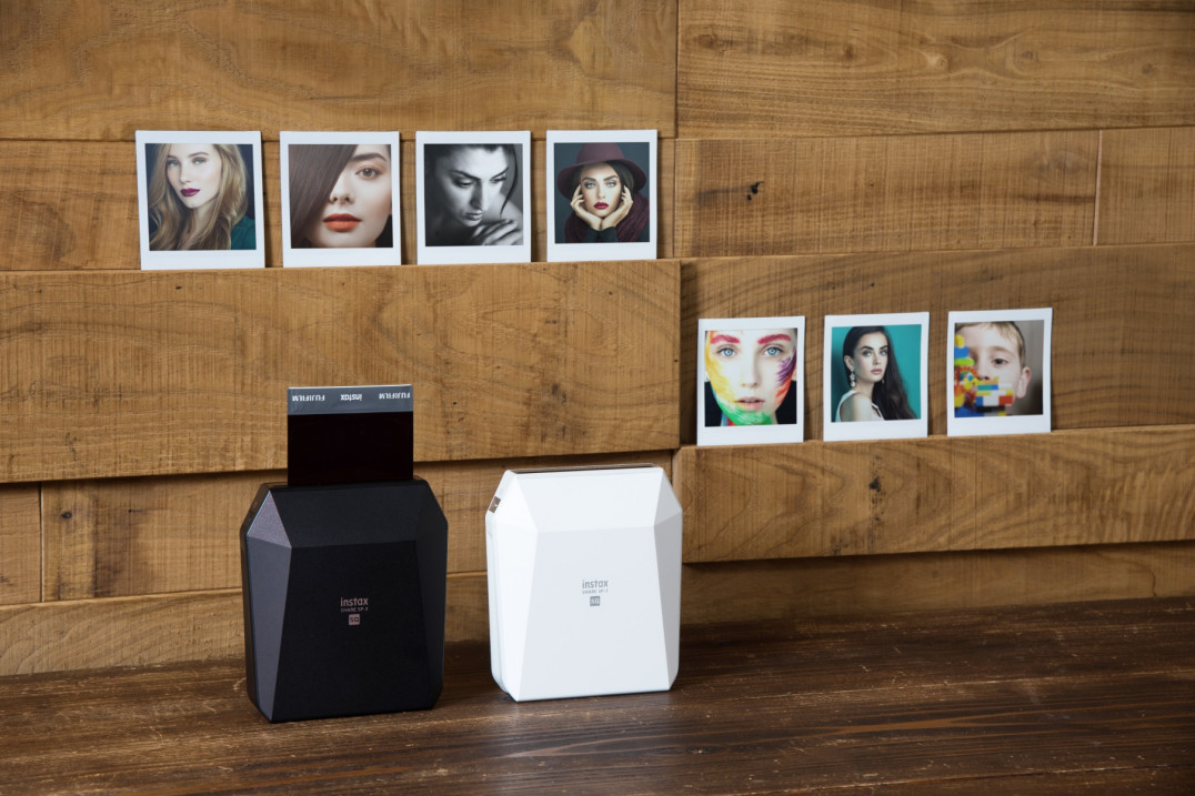 Wywoływanie zdjęć ze smartfona w kwadratowym formacie? To możliwe dzięki drukarce Instax Share SP-3 SQ