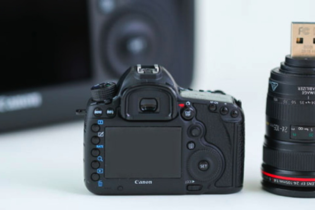 Canon wypuścił pamięć USB dla kolekcjonerów