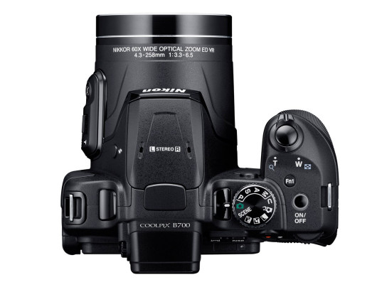 Nikon COOLPIX B700