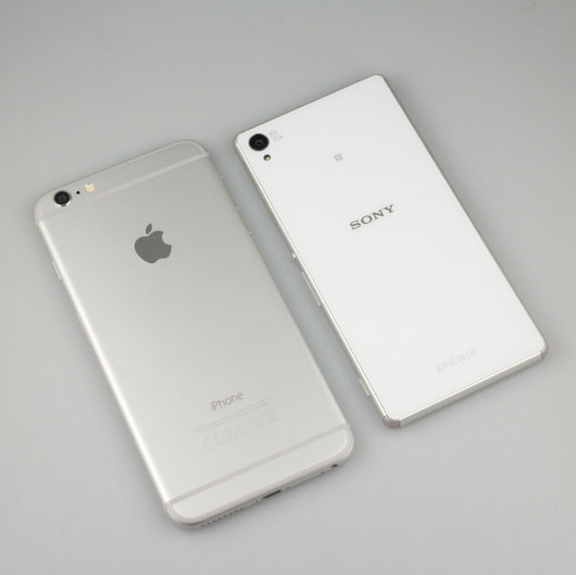  iPhone 6 Plus i Sony Xperia Z3 - porównanie wielkości