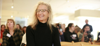&quot;Annie Leibovitz: życie w obiektywie” - film o kultowej fotografce do obejrzenia za darmo