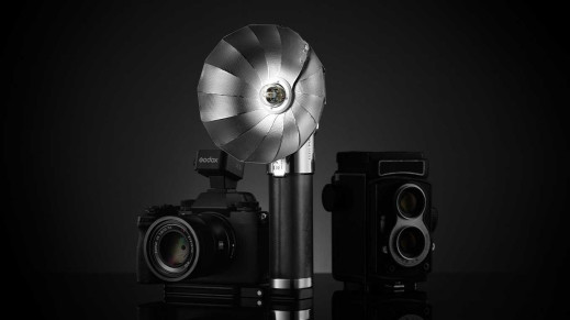 Godox Lux Master - retro flash na całego