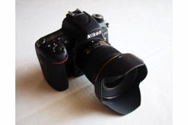 Nikon D750 nowy grip