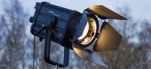 Nowe lampy Fomei LED RGB - duża moc, szeroki zakres temperatur, efekty i zdalne sterowanie 
