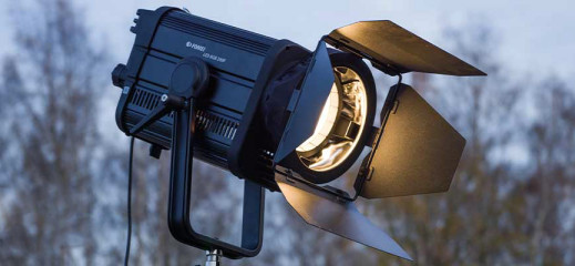 Nowe lampy Fomei LED RGB - duża moc, szeroki zakres temperatur, efekty i zdalne sterowanie 
