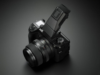 102 Mp w cenie i rozmiarach GFX 50S - czy taki będzie Fujifilm GFX 100S?