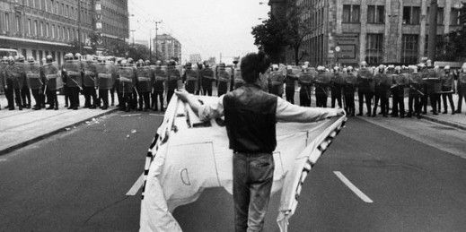 Okrągły Stół 1989 w fotografii Erazma Ciołka