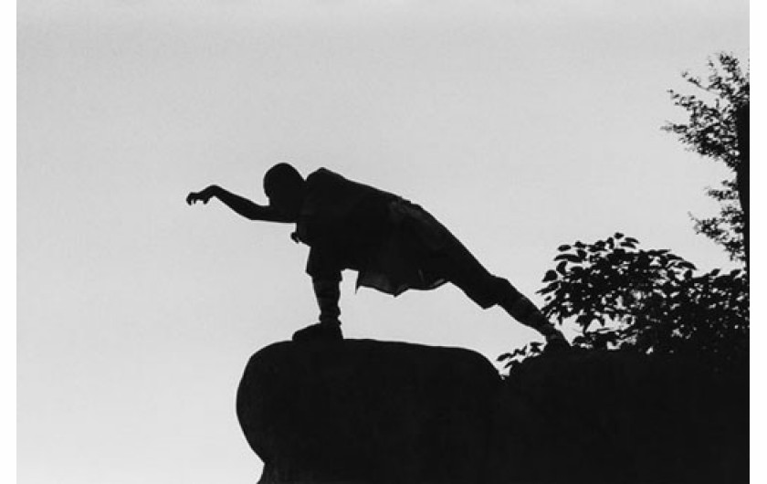 Tomasz Gudzowaty & Robert Bogusławski, TGP/Focus, fotografia pochodzi z reportażu o klasztorze Shaolin, uhonorowanego II nagrodą World Press Photo 2003 w kategorii Sport - stories