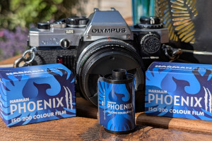 Harman wprowadza na rynek kolorowy film Phoenix II w formacie 35 i 120 mm