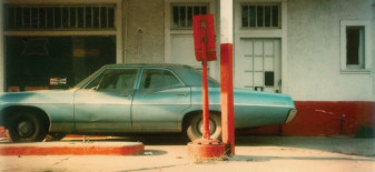 William Eggleston &quot;POLAROID  SX-70&quot; -  nowa książka prekursora barwnej fotografii [recenzja]