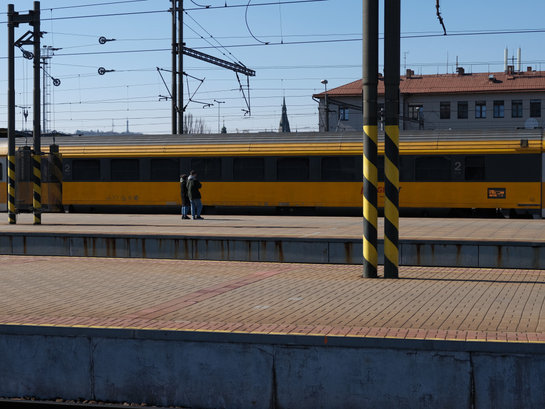 1/680 s, f/4, ISO 80, (crop 65 mm)