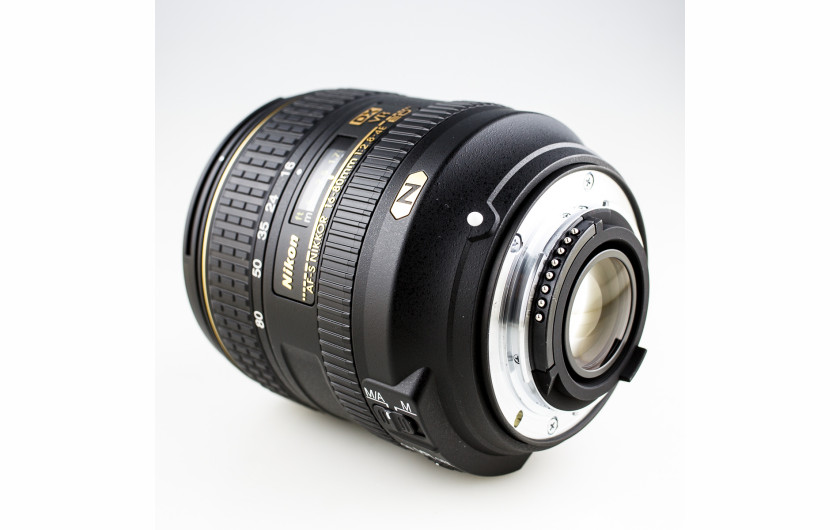 Nikon AF-S DX Nikkor 16-80 mm f/2,8-4E ED VR