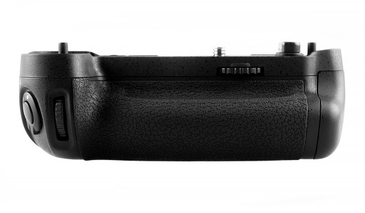 Newell MB-D16