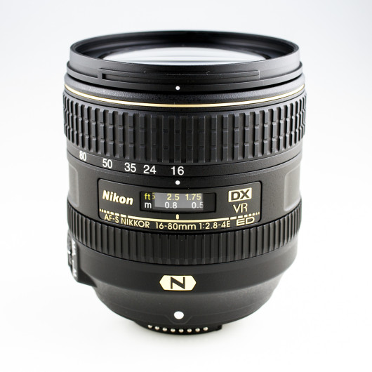 Nikon AF-S DX Nikkor 16-80 mm f/2,8-4E ED VR 