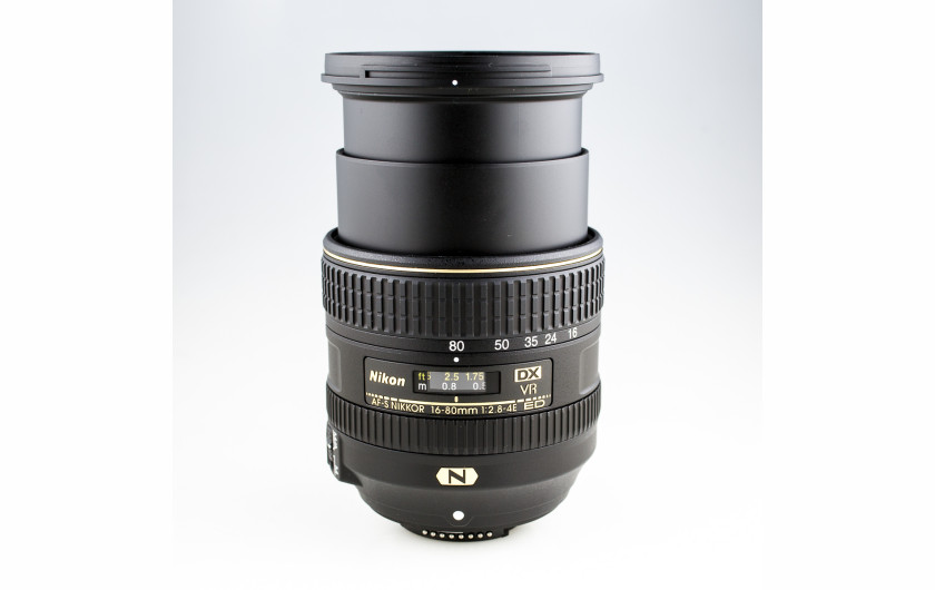 Nikon AF-S DX Nikkor 16-80 mm f/2,8-4E ED VR 