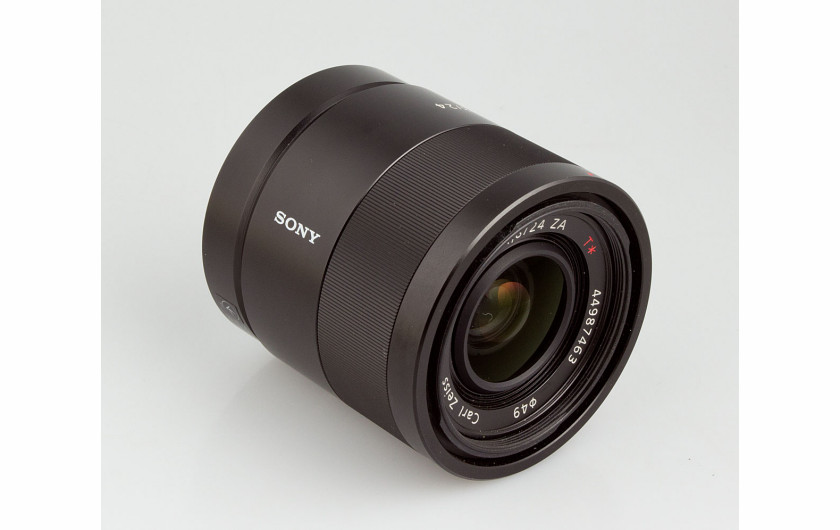 Sony Carl Zeiss Sonnar T* E 24 mm f/1,8 ZA 