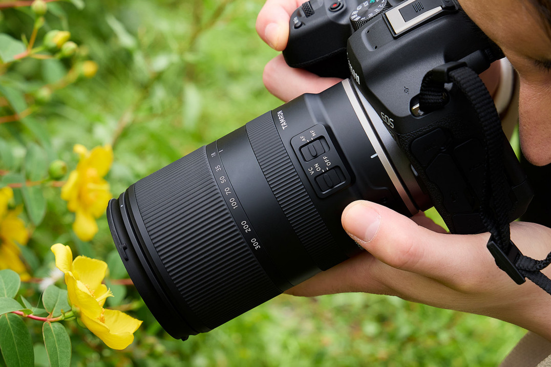 Tamron 18-300 mm f/3.5-6.3 Di III-A VC VXD - uniwersalny zoom do Canon RF i Nikon Z w końcu trafia na rynek