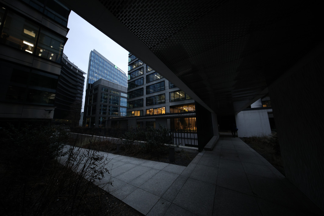 1/250 s, f/4, ISO 1600, 10 mm
