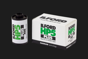 Promocja na zestawy Ilford HP5 Plus - album na zdjęcia za 1 zł przy zakupie 3-paku