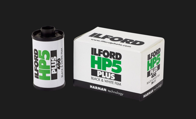 Promocja na zestawy Ilford HP5 Plus - album na zdjęcia za 1 zł przy zakupie 3-paku