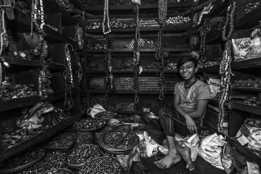 fot. Saiful Islam, 1. miejsce w kat. Lifestyle / B&W Child 2020 