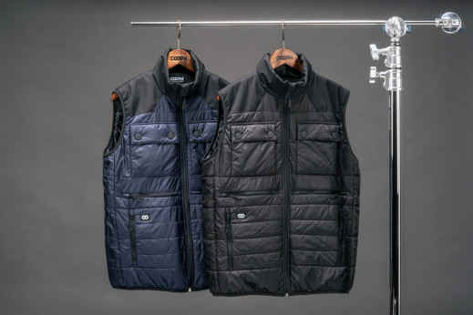 Marzniesz na zleceniu? COOPH Heatable Photo Vest to podgrzewana kamizelka fotograficzna z polskim akcentem