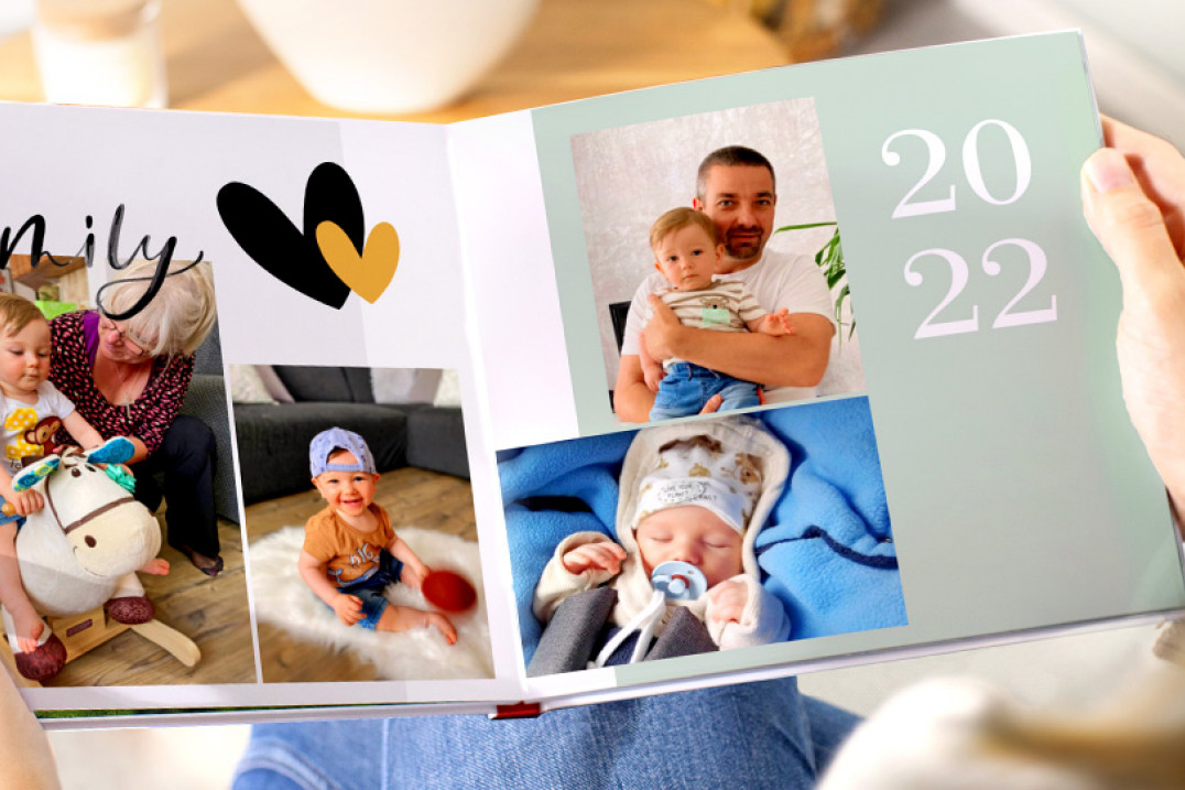 CEWE FOTOKSIĄŻKA - zachowaj wspomnienia w formie kroniki rocznej