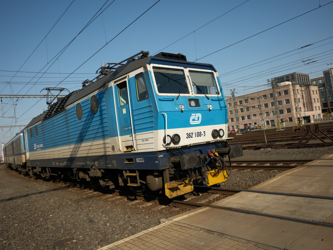 1/640 s, f/4, ISO 80, 28 mm