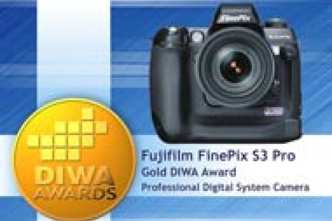 Złoty Medal DIWA dla Fujifilm S3 Pro